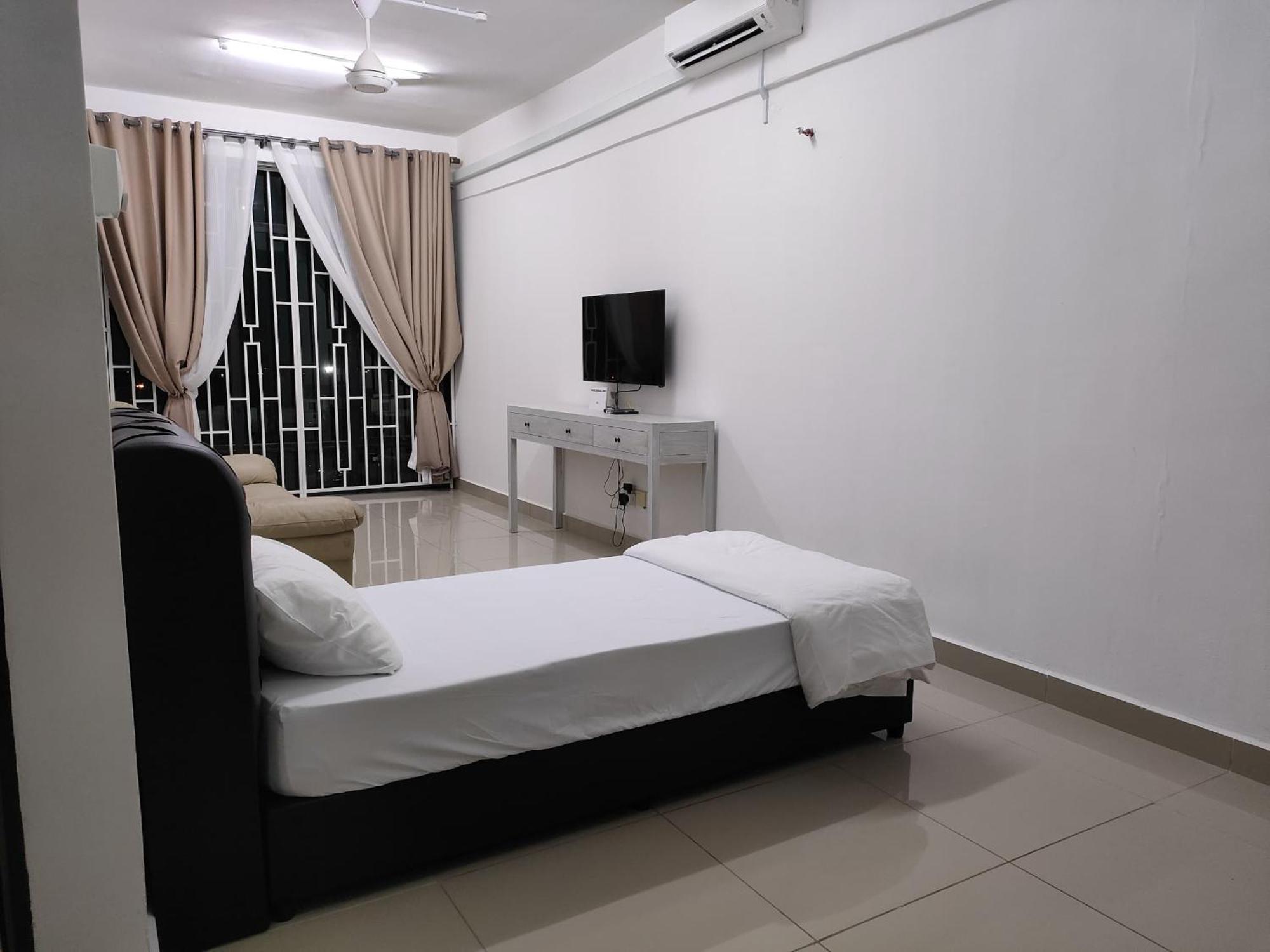 Homestay Studio Apartment Bentara Suite, Kompleks Mutiara Гуа-Мусанг Екстер'єр фото