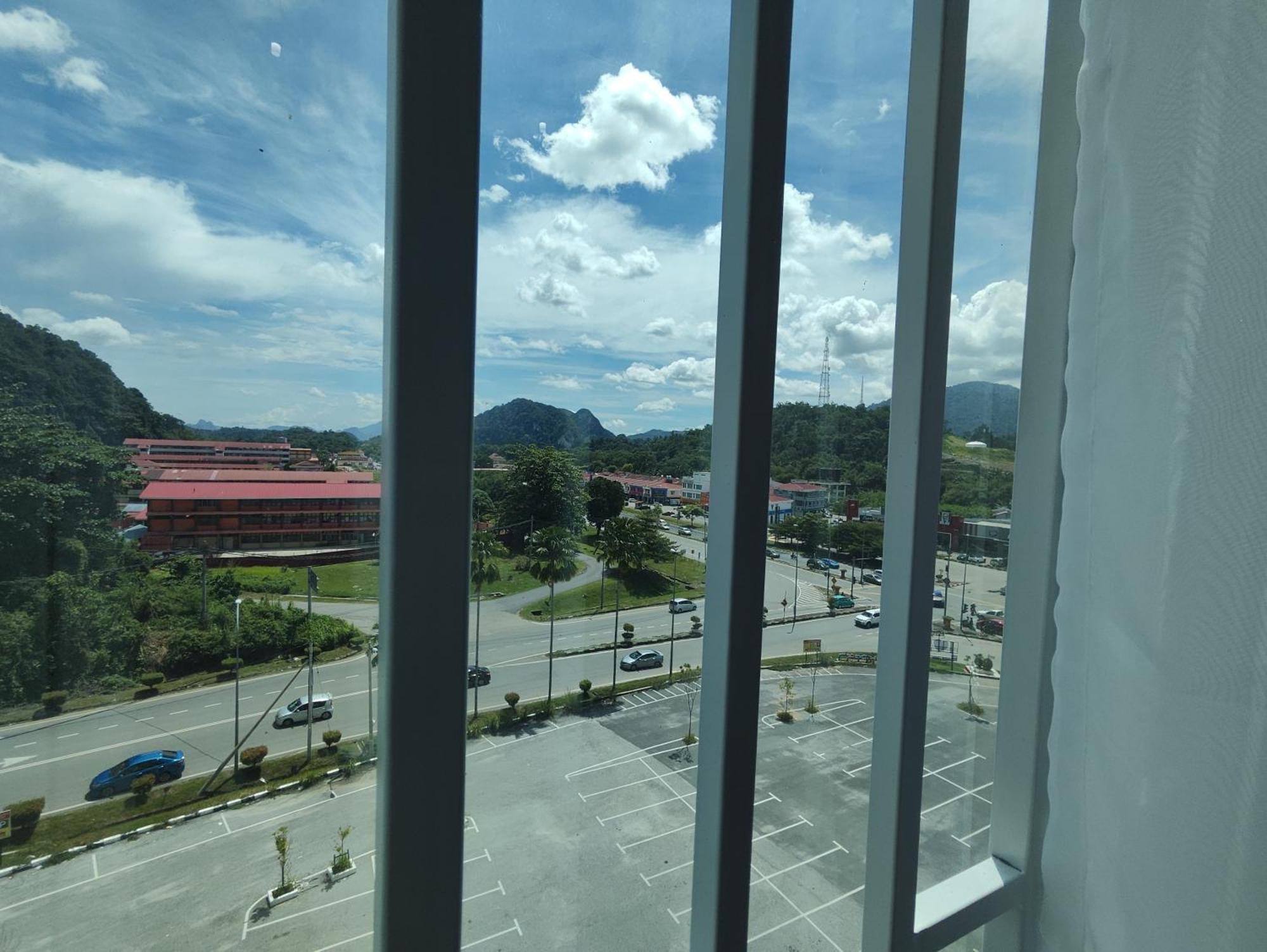 Homestay Studio Apartment Bentara Suite, Kompleks Mutiara Гуа-Мусанг Екстер'єр фото