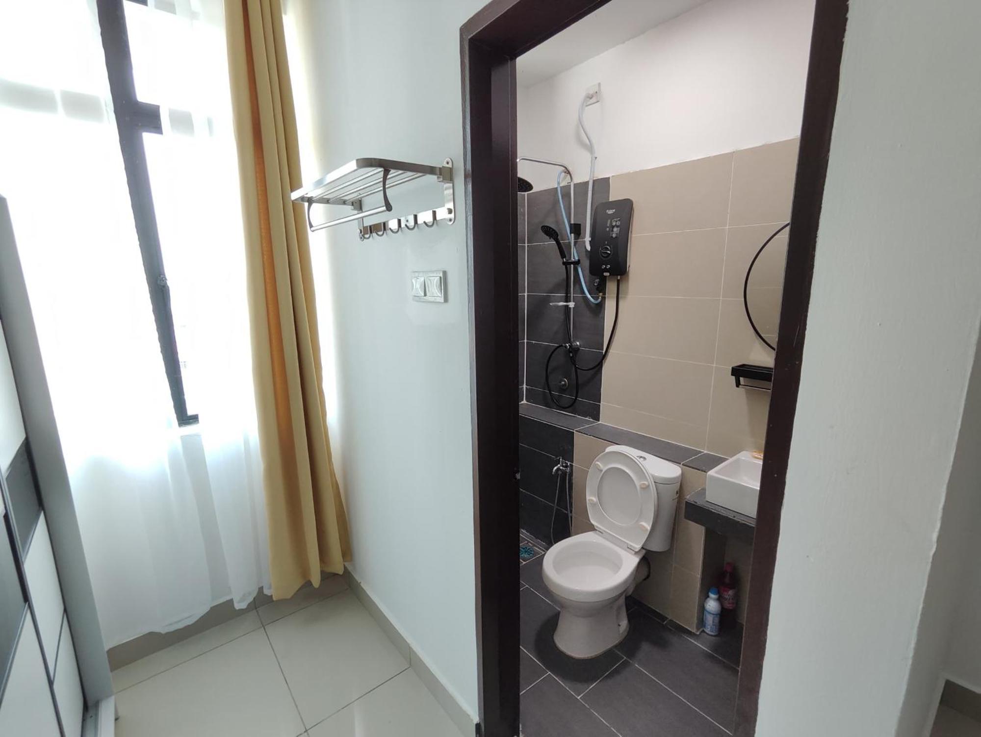 Homestay Studio Apartment Bentara Suite, Kompleks Mutiara Гуа-Мусанг Екстер'єр фото